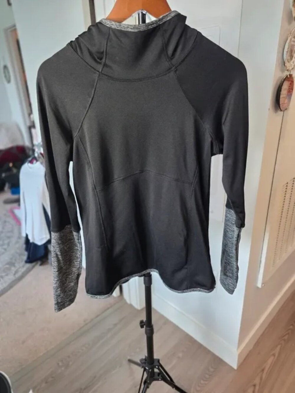 Aviva Women's outerwear